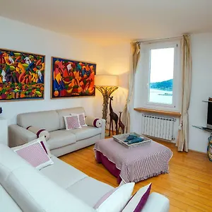 https://san-pietros-terrace.hotelitalianriviera.com